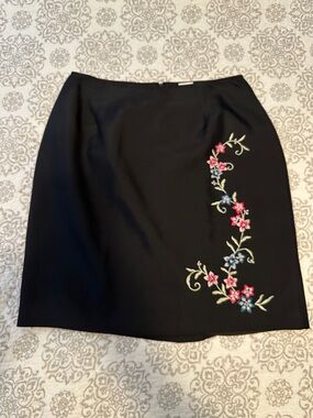 Beautiful Black Mini Skirt with Floral Embroidery